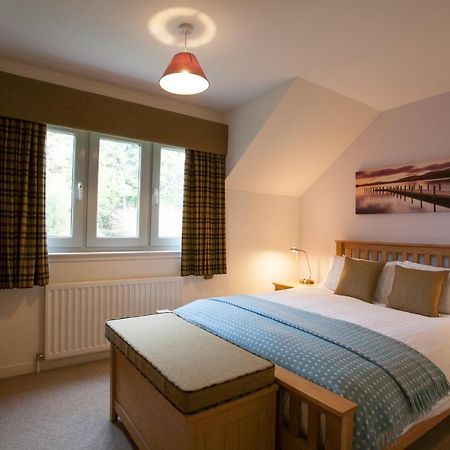 Loch Ness Abbey Cottages Форт Аугустус Екстериор снимка