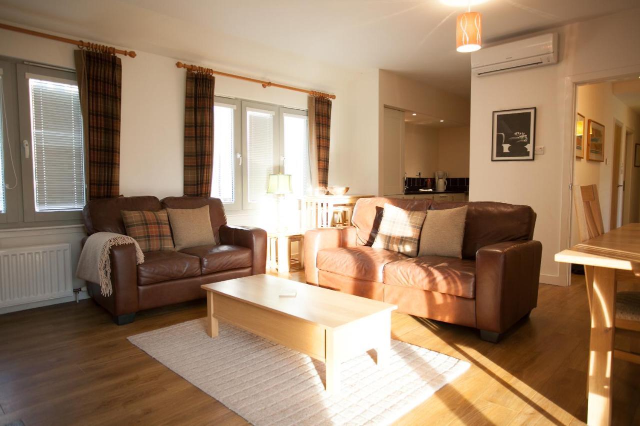 Loch Ness Abbey Cottages Форт Аугустус Екстериор снимка