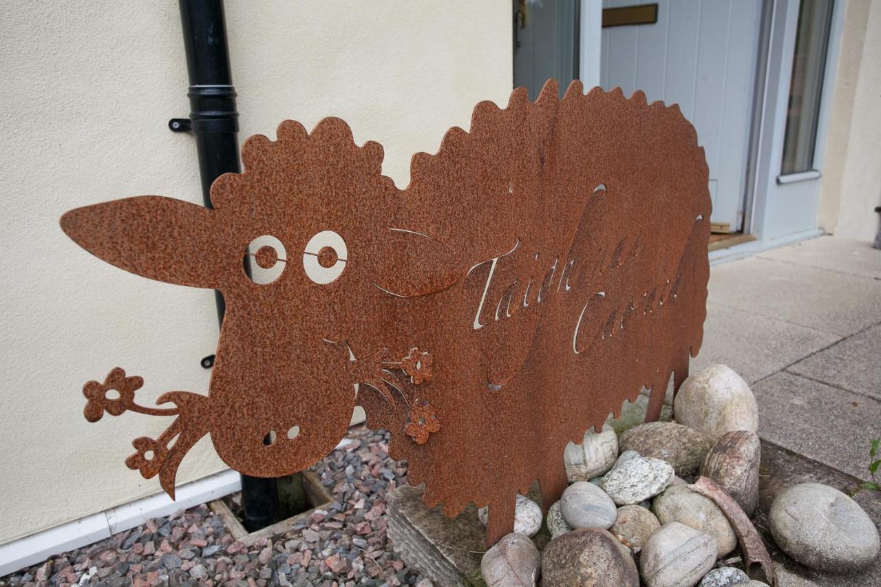 Loch Ness Abbey Cottages Форт Аугустус Екстериор снимка