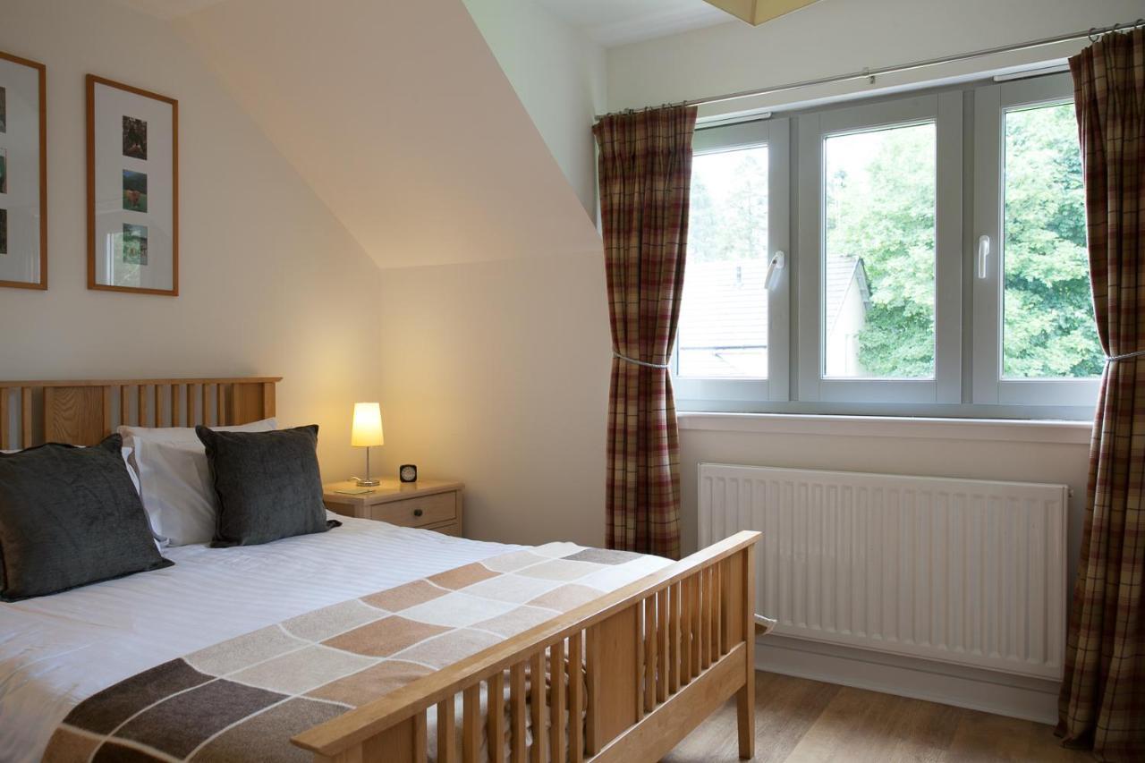 Loch Ness Abbey Cottages Форт Аугустус Екстериор снимка