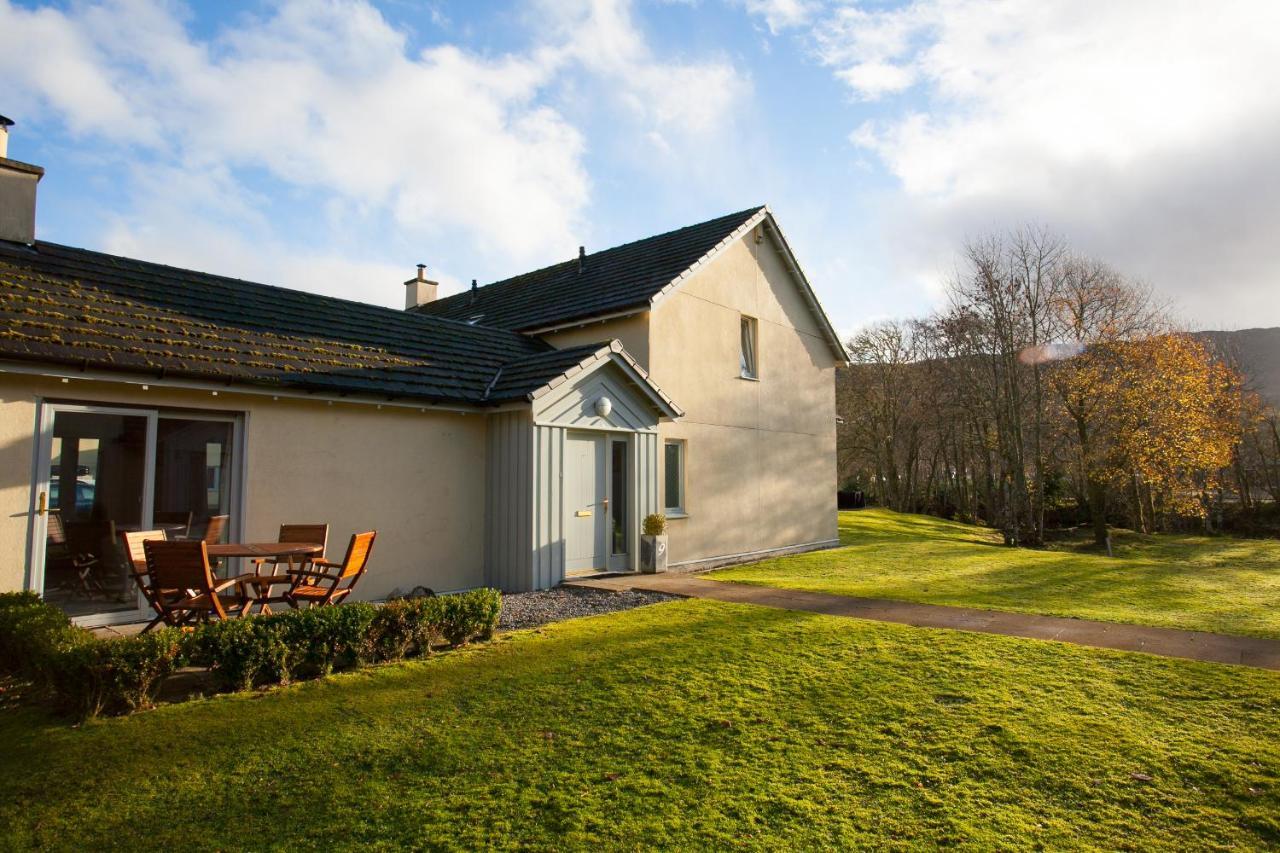 Loch Ness Abbey Cottages Форт Аугустус Екстериор снимка