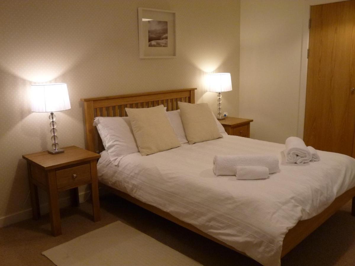 Loch Ness Abbey Cottages Форт Аугустус Екстериор снимка